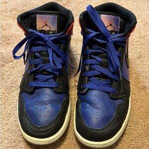 Air Jordan 1 Mid SS GS ‘Skyline’ DX4379 400